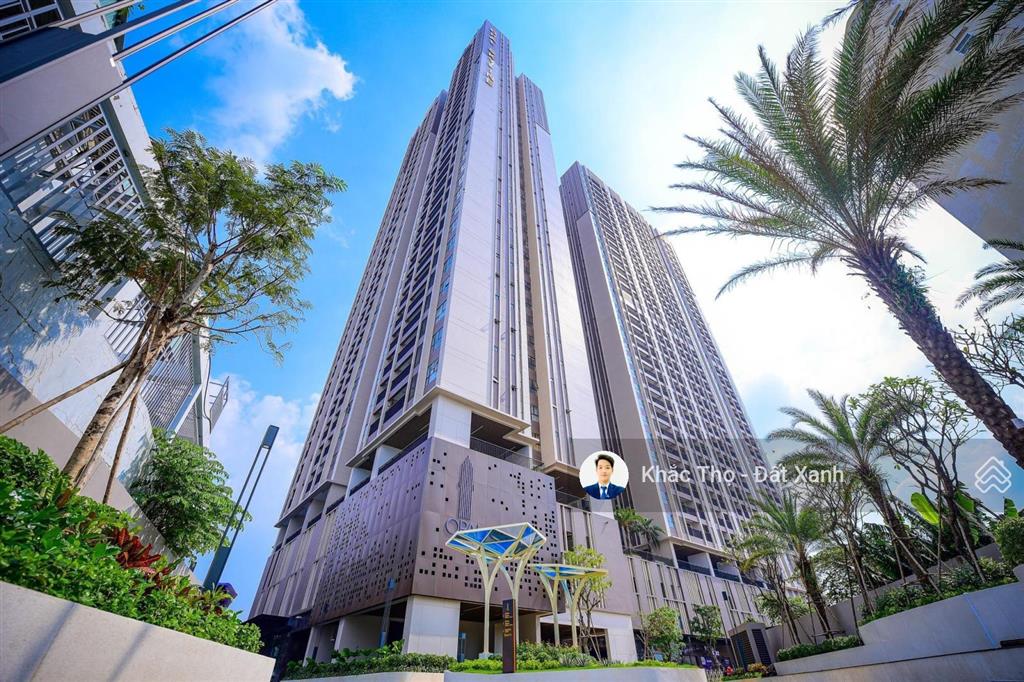 Bán căn studio 40m2 tại opal skyline, giá 1,4 tỷ, chính chủ, view đẹp mr thọ 0767 242 ***