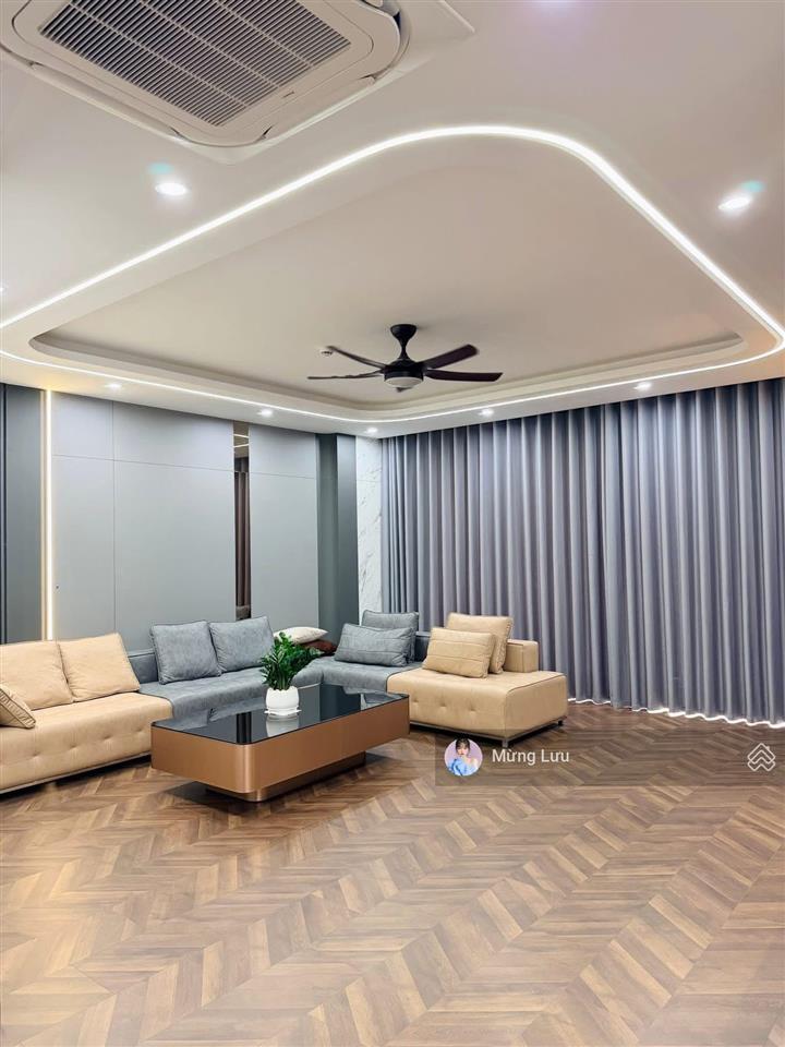 Chính chủ bán gấp căn hộ 3pn 135m2 tại iris garden mỹ đình giá cực tốt chỉ hơn 8,9tỷ. 0974 999 ***