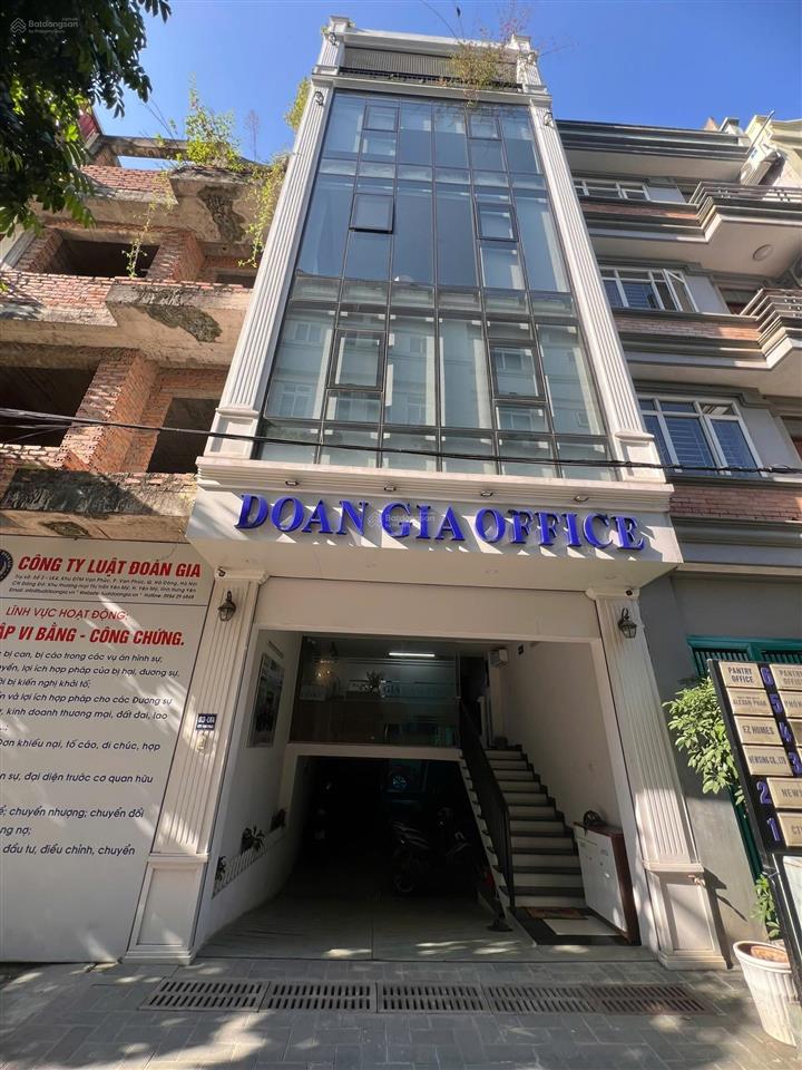Cần bán gấp tòa nhà văn phòng kđt simco sông đà vạn phúc hà đông. 0983 983 ***