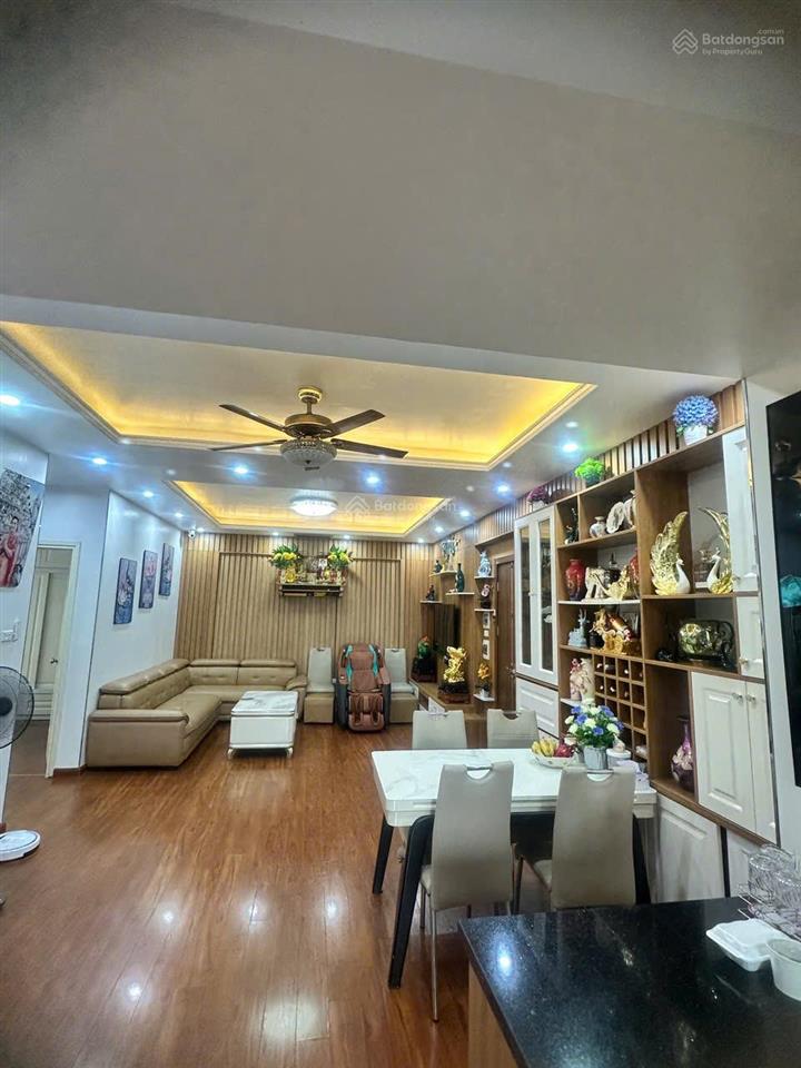Hàng hiếm. bán căn hộ tầng trung tòa ct2 xa la 103m2, 3pn, full nt đẹp, sổ đỏ. 0378 884 ***