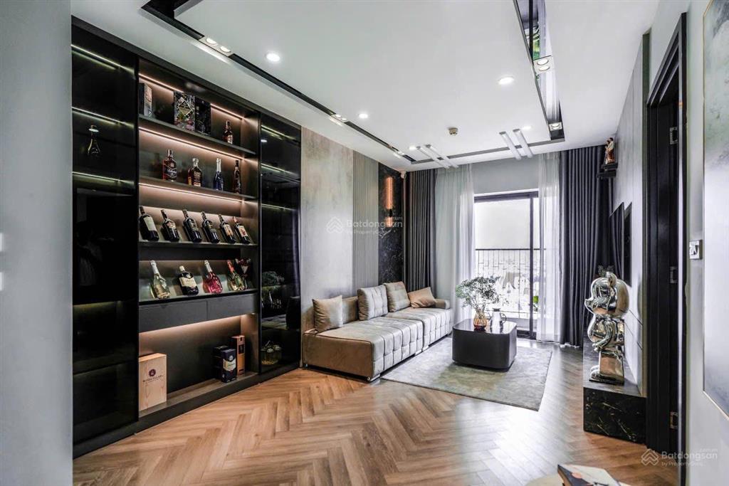 Tôi bán căn hộ 85m² 3n2vs giá 6,8 tỷ tầng đẹp hướng mát. sổ đỏ đầy đủ