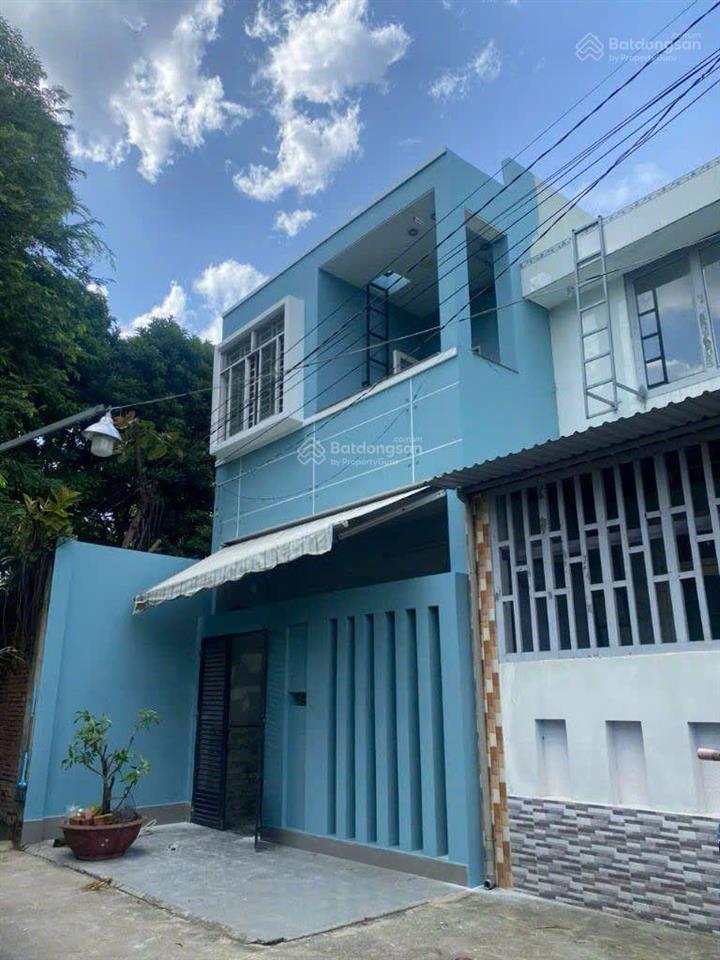 Bán nhà 1 trệt 1 lầu 5*16m. ngay cầu vượt nguyễn văn linh