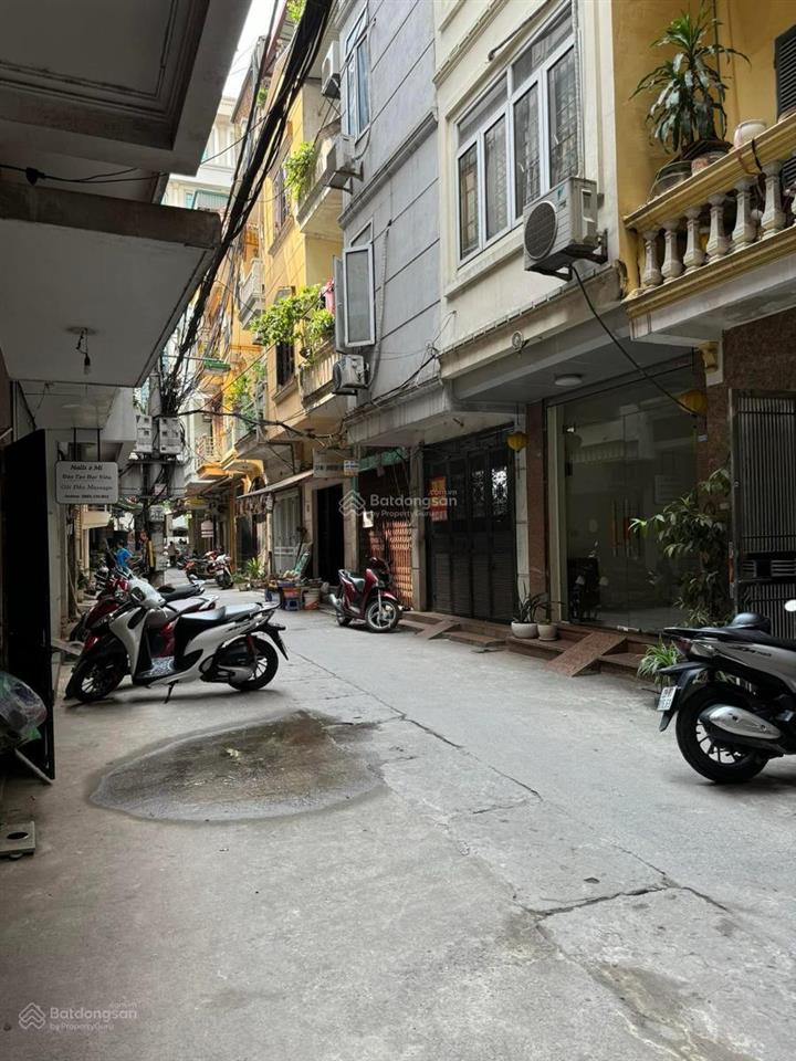 Bán nhà đống đa 52m², kinh doanh, ô tô vào nhà, 40m thẳng tắp ra phố, lô góc, nở hậu, nhà dân xây