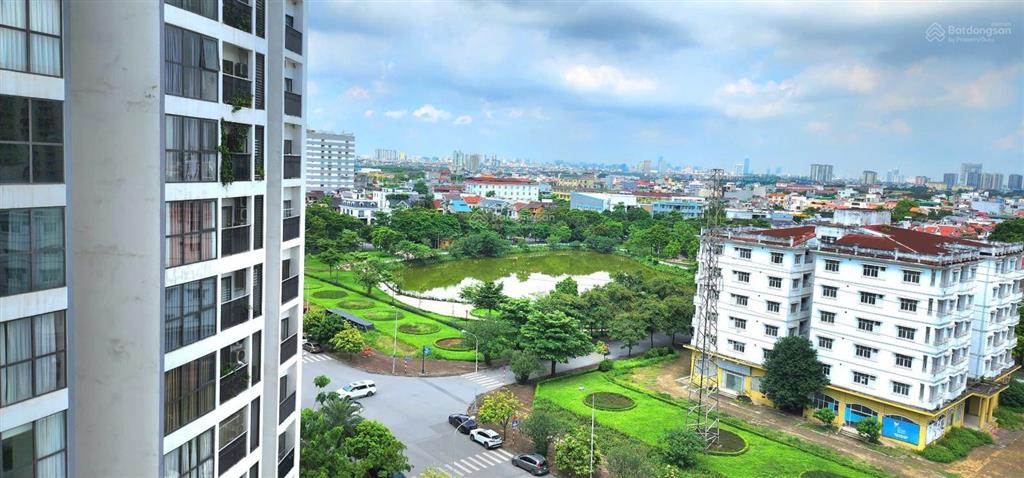 Chính chủ bán căn hộ góc 2 phòng ngủ tòa l4 le grand jardin diện tích 54m2 full đồ mới. giá 4,7 tỷ