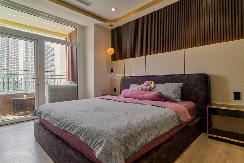 Kẹt tiền bán lỗ căn 2pn victoria village novaland 70m2 giá 5.5 tỷ 0906 126 ***