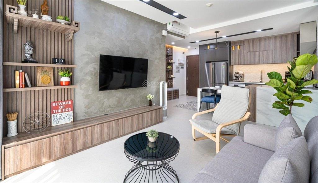 Chính chủ cần bán gấp chcc the prince 83m² 2pn 2wc giá 7,6 tỷ. 0938 389 *** gặp thanh sổ