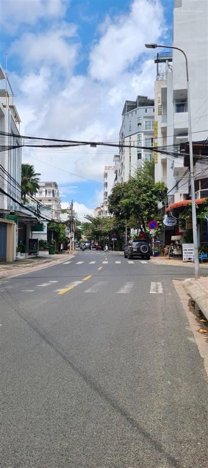 Bán đất 96m2 mặt tiền đường vỉa hè đi bộ ra biển bãi sau thùy vân. giá tốt 11,8 tỷ bớt lộc
