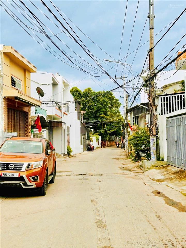 Đất hẻm phú xương, cách đường 2/4 280m * ô tô cách đất 8m * giá 3,380 tỷ