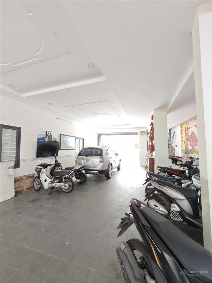 Chdv 28p, doanh thu 160tr gần lottemart gò vấp