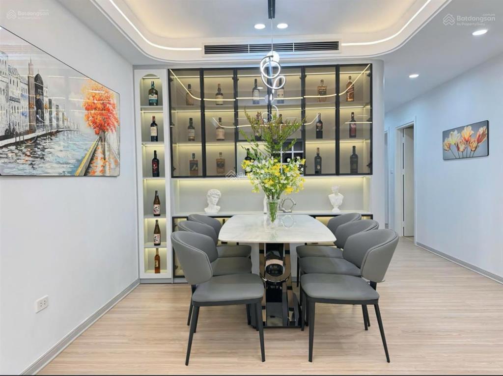 Mới ra cần tiền gấp bán nhanh căn 3 phòng ngủ 109m2 12 tỷ 0978 025 ***
