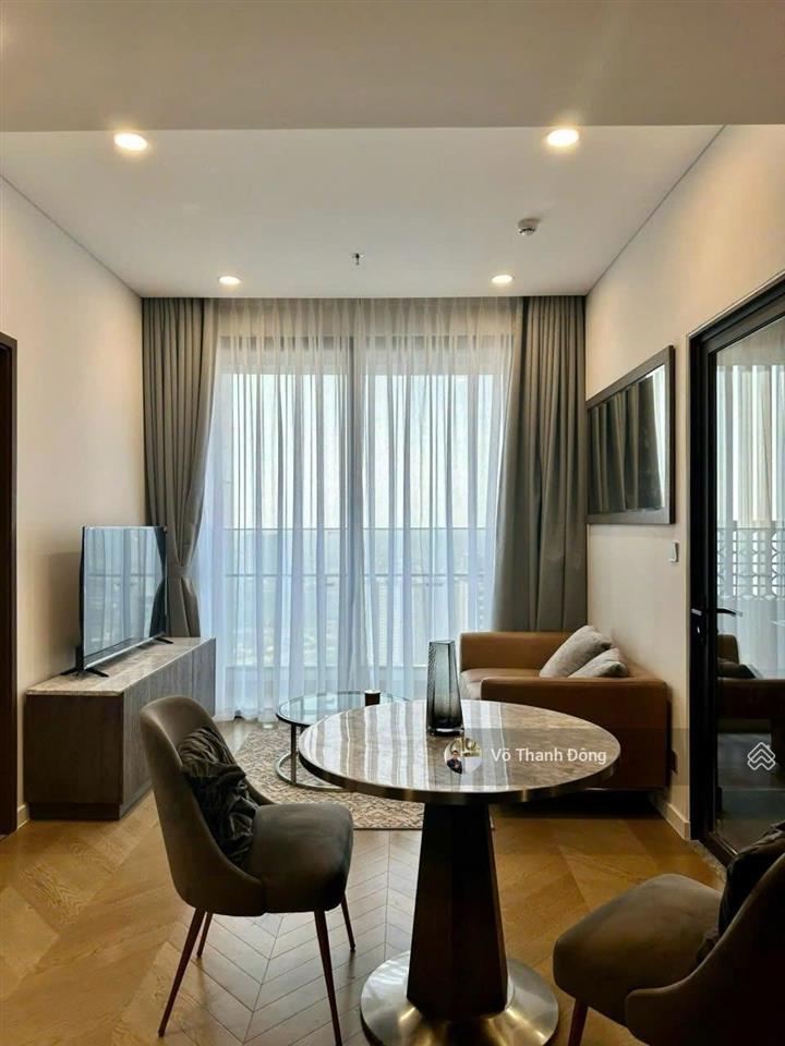 Bán căn hộ 1 phòng ngủ lumiere riverside, tầng cao, nội thất đẹp, sẵn sổ, giá cạnh tranh chỉ 8.5 tỷ