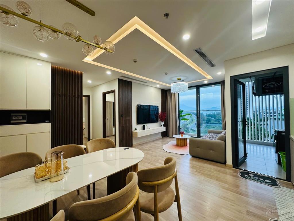 Hạ giá, bán căn góc, 2 pn, 2 wc, view sông, nội thất cao cấp, giá chỉ 4,6 tỷ, 0906 549 *** sơn