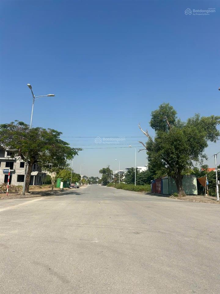 Lô đất biệt thự đường 25m thông thẳng ra vành đai 2, kinh doanh buôn bán được, dân cư đông đúc