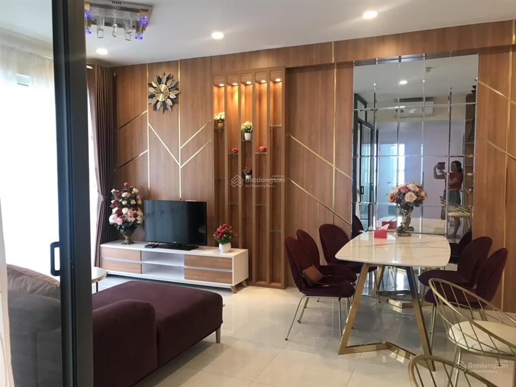 Bán trục căn đẹp căn góc 3pn 82m2 view hồ bơi nội thất đầy đủ, richstar novaland