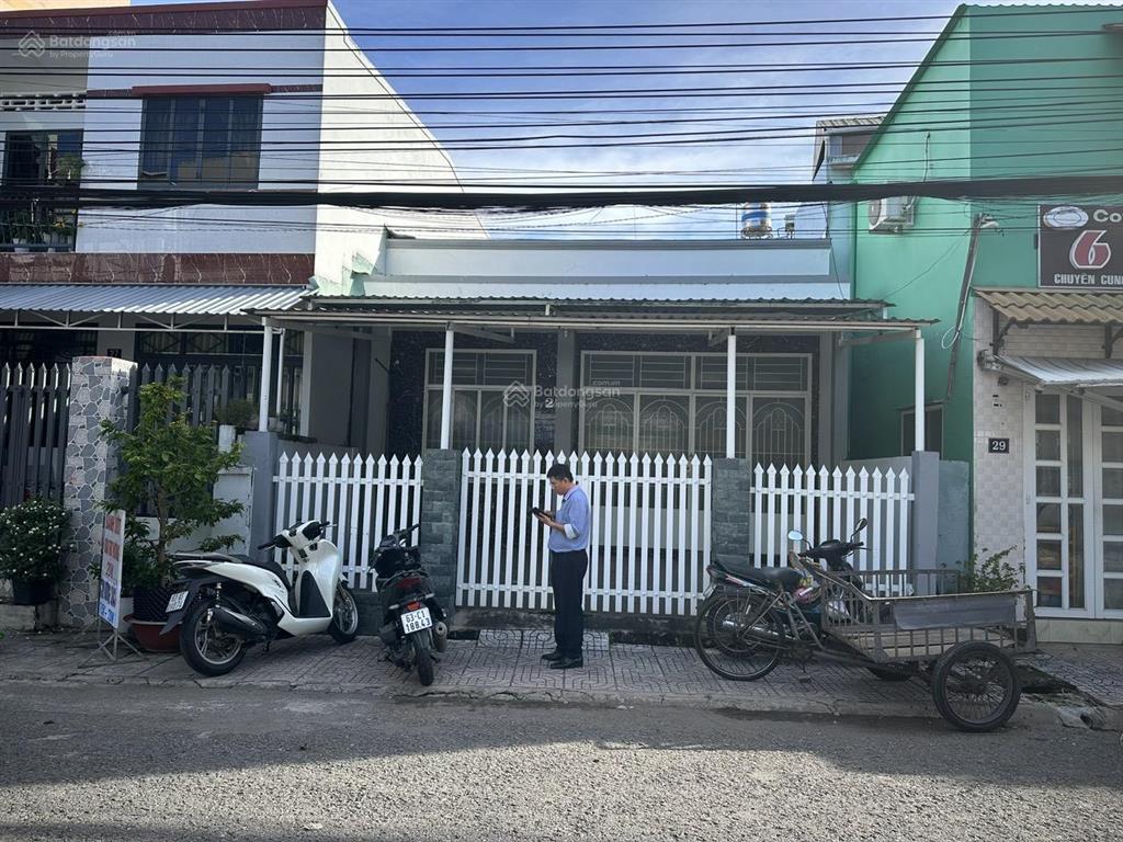 Bán nhà mặt tiền phan hiến đạo p 1, mỹ tho 69 m/2 giá 5.5 tỉ