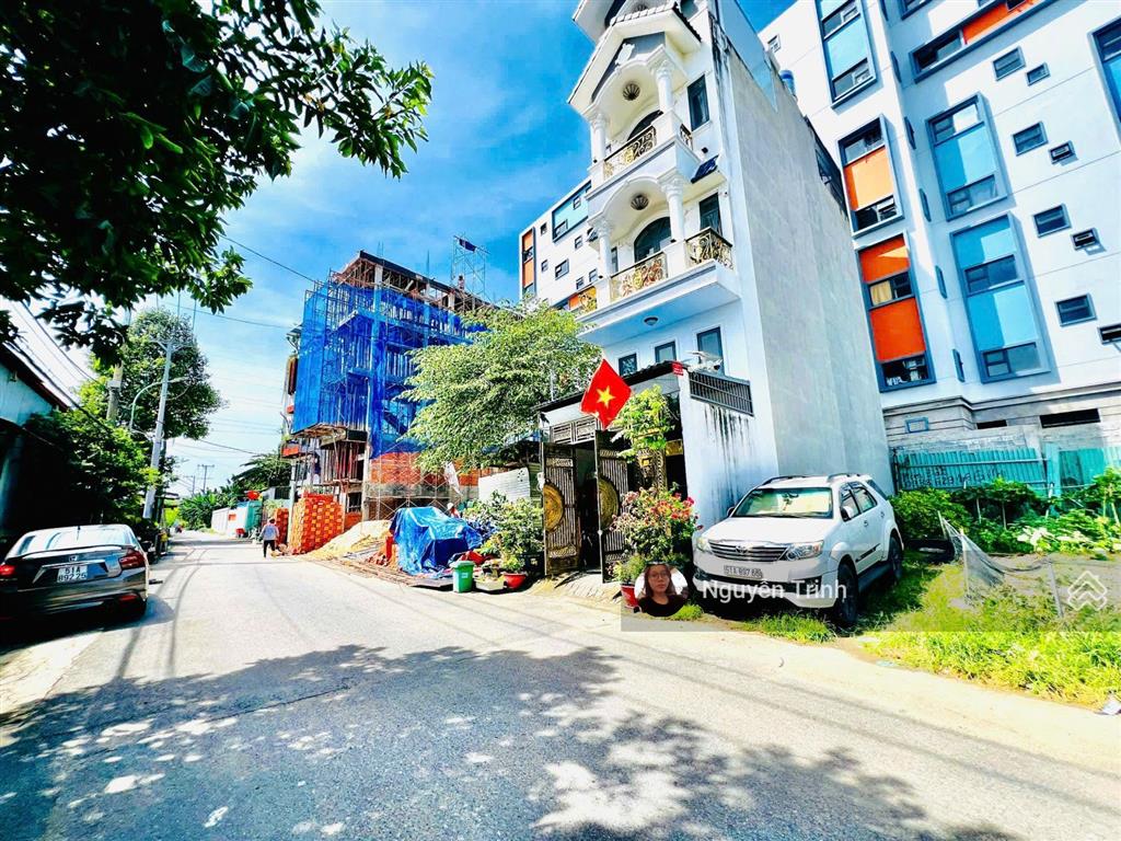 Đất đường oto né nhau trường thọ thủ đức xây full 5 tầng 200m ra vành đai 2