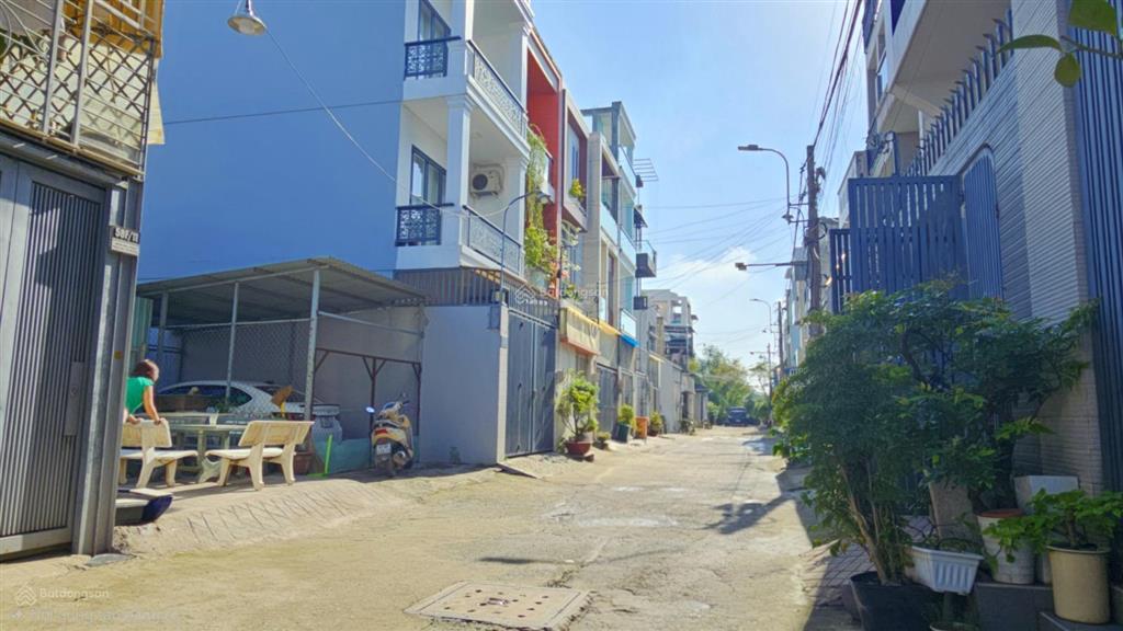 Bán đất bưng ông thoàn, phú hữu q9. vị trí đông dân gần liên phường, dt 62m2 giá 4.9 tỷ