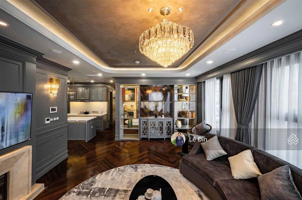 Giảm 1 tỷ trong tháng 06 bán nhanh 3pn kingdom 101 q10 view quận 1, bank hỗ trợ vay 70% giá trị căn
