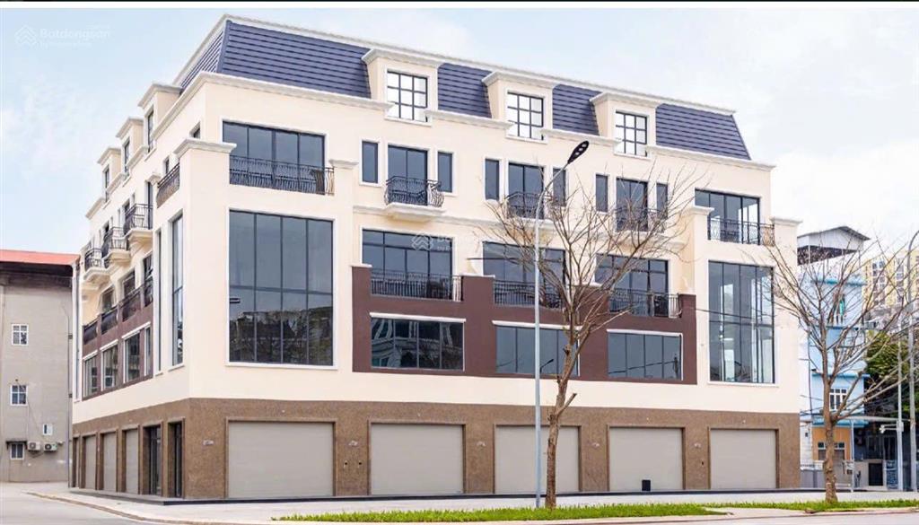Chính chủ bán căn nvgd 06 diện tích 73.8m2giá 20.5 tỷ bao thuế phí (quá rẻ) rẻ hơn tt 20%, rẻ quá