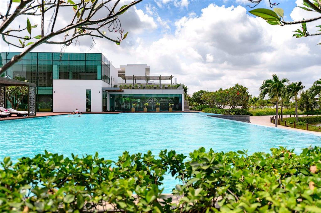 Biệt thự mặt tiền đường liên phường sát the global city q2