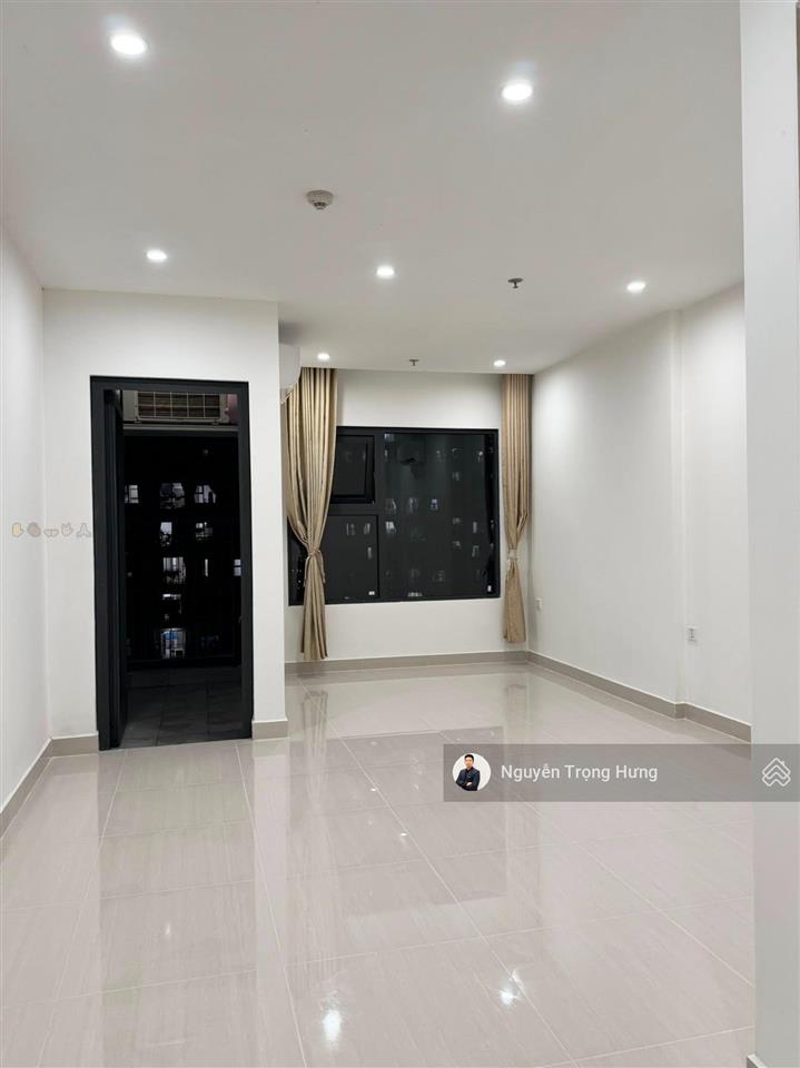 Bán căn hộ loại căn studio vinhomes grand park, đã có sổ hồng, giá tốt