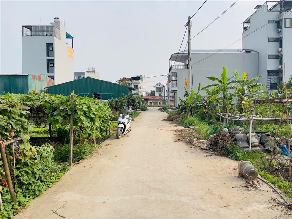 Bán 60m2 đất lại yên hoài đức, vị trí cực đẹp, cách 30m ra đường lại yên vân canh, giá 110 tr/m