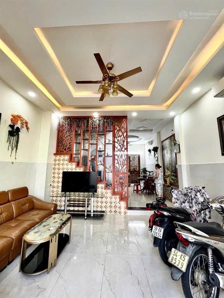 Bán nhà hẻm xe hơi tân hòa đông, quận 6 60m2 2 tầng giá chỉ 5 tỷ