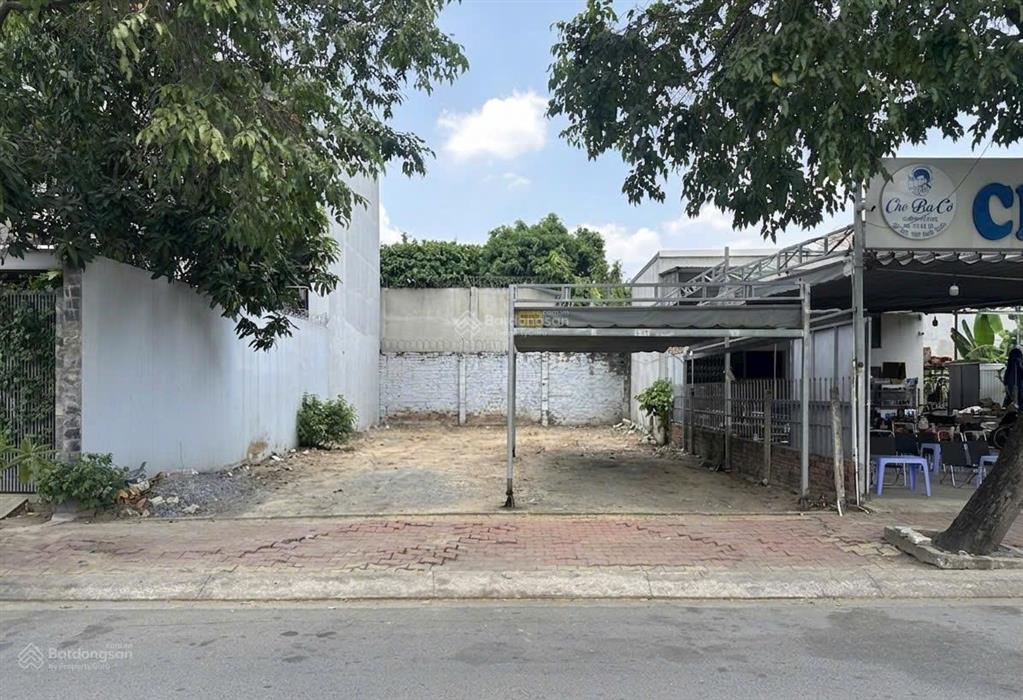 Chính chủ cần tiền bán gấp mảnh đất 200m2, view sông sau lưng chợ đầu mối thủ đức kinh doanh được