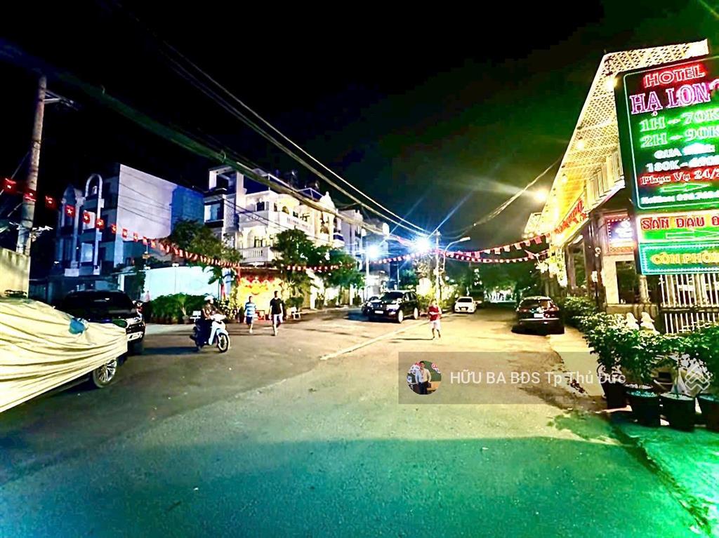 Bán biệt thự sân vườn + nghỉ dưỡng 2 mt kiến trúc đẹp khu vực diện tích đất 374,1m2 giá 13.8 tỷ