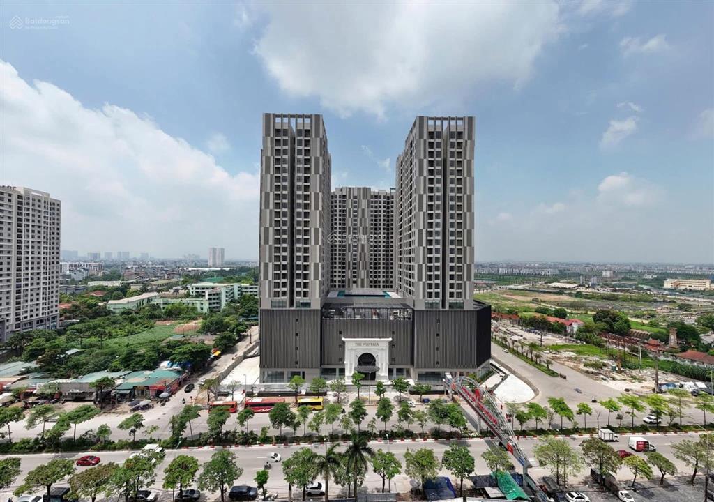 Chuyển công việc chủ bán căn hộ 2pn 73m full nội thất tại the wisteria