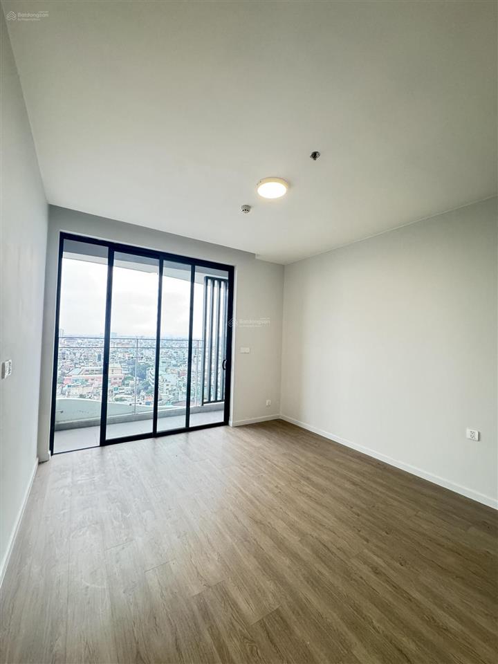 Bán nhanh căn 4pn 3wc 127,6m², 8,4 tỷ nhận nhà view quận 1 tầng trung gió mát cả ngày dhomme