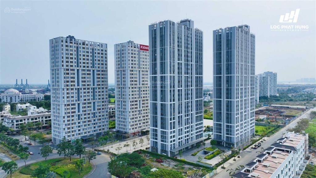 Chính chủ cần bán gấp căn góc citi esto, tầng cao 2pn 2wc, view xem pháo hoa, nhận nhà ở ngay