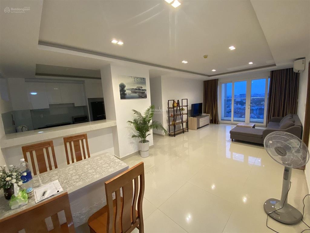 Bán căn hộ 3pn 3wc 139m2 chung cư sky center, phổ quang, tân bình, giá 10,5 tỷ, view đẹp full nt
