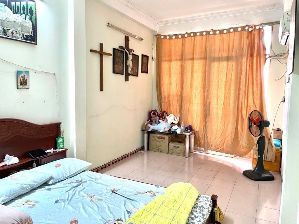 Nhà Quận 10 Hoà Hảo ngang 4,3m dài 12m trệt lững lầu BTCT hoàn công đủ