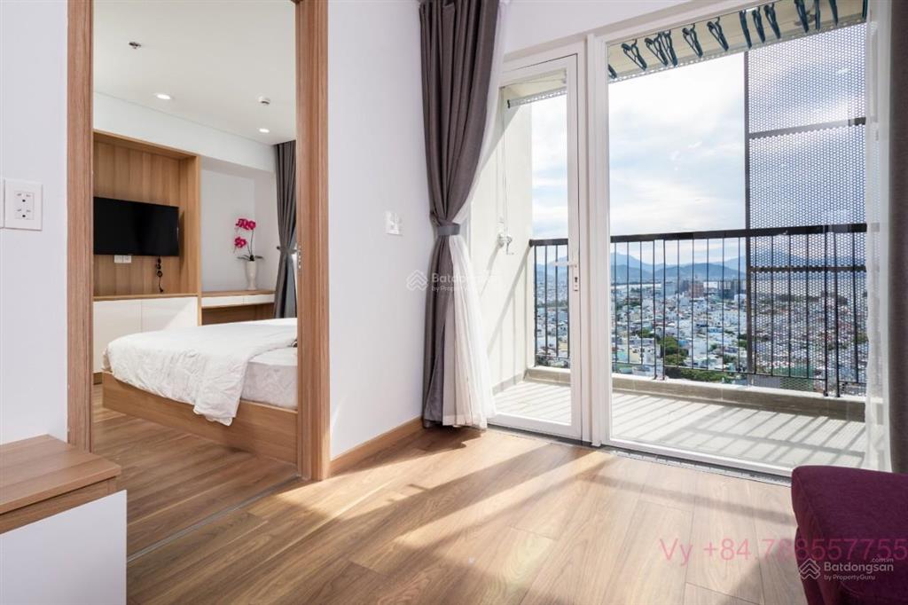 Bán căn hộ f.home, 02 pn view phố giá chỉ 4,150 tỷ