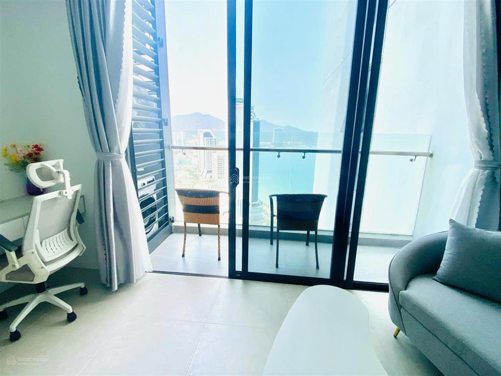 Căn studio scenia bay nha trang bán gấp chỉ 3 tỷ 150tr để lại nội thất view biển đẹp
