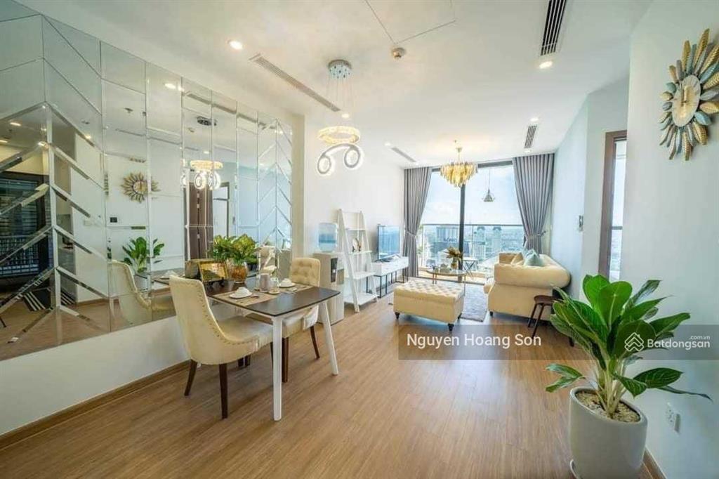 Bán căn hộ 2pn 100m2 view hồ ở chung cư watermark 395 lạc long quân. giá chỉ 12,5 tỷ 0906 244 ***