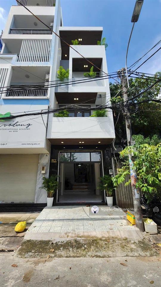 Nhà phố hiện đại đường số 4f khu cư xá ngân hàng quận 07 dân trí cao 4m x 19m giá 15,5 tỷ