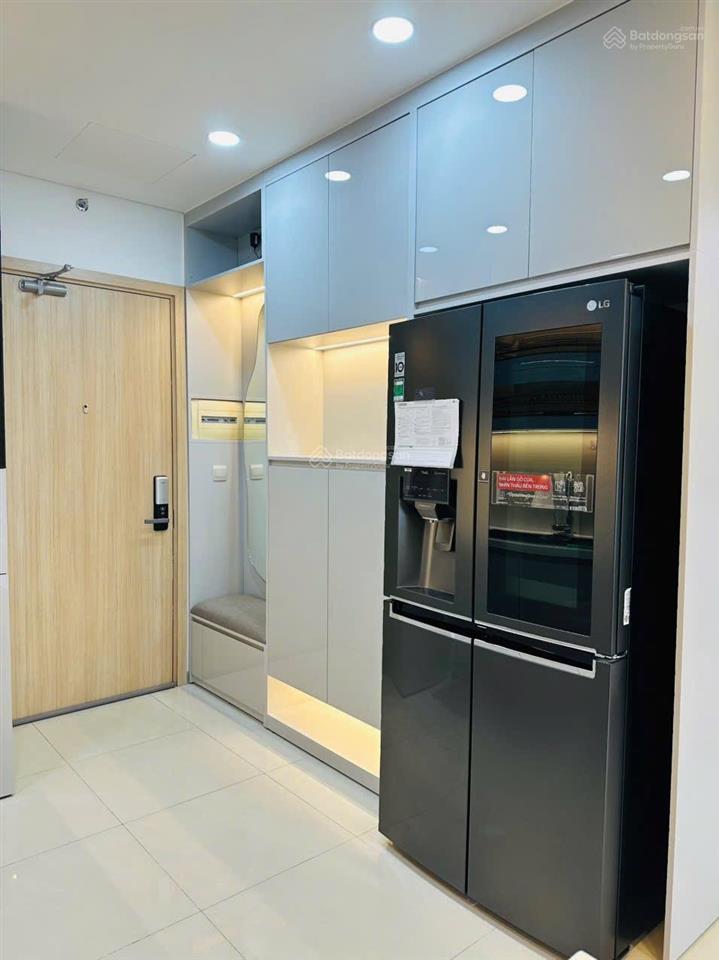 Bán căn hộ 2pn 1wc giá bán 8 tỷ giao nhà ngay