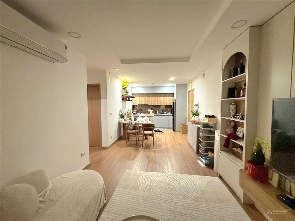 Chính chủ tôi cần bán 6 tỷ căn 2 ngủ 77m2 để đổi căn rộng hơn tòa le grand jardin sài đồng
