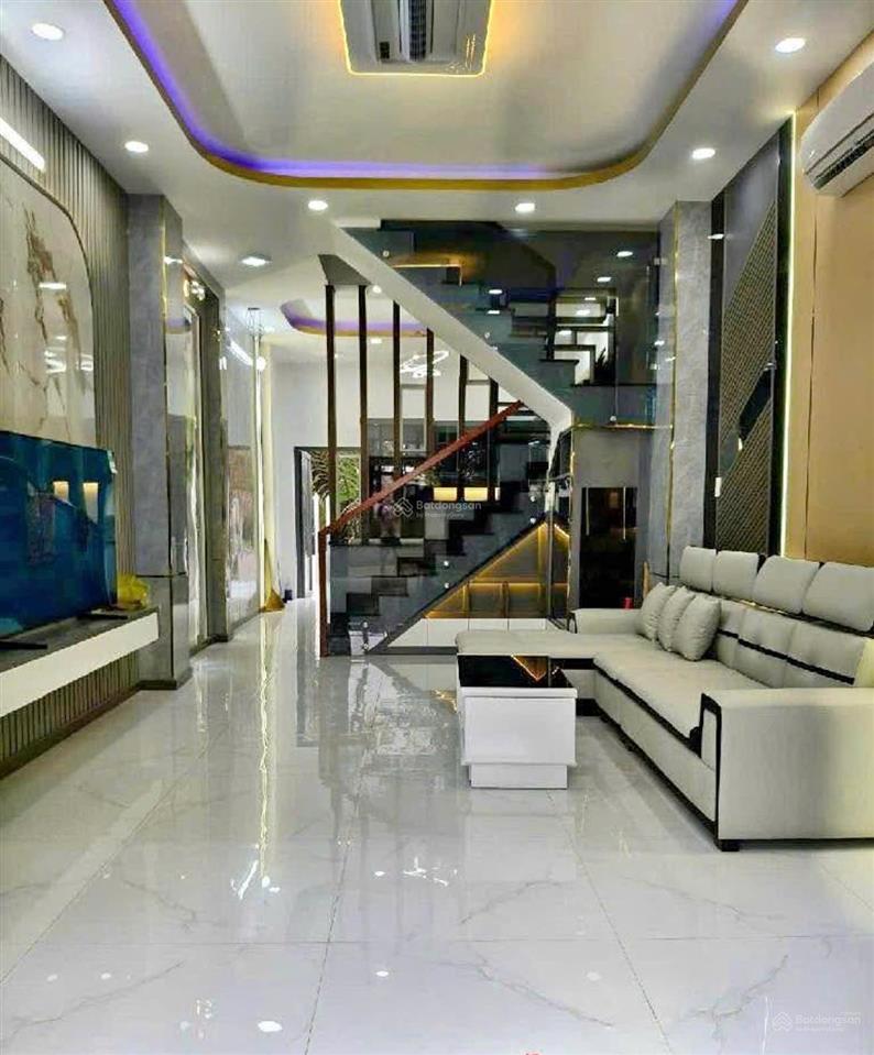 Bán nhà 3tầng1tumdt55m24pn nguyễn khuyếnvĩnh hảinha trangchỉ 2ty7(quá hót)