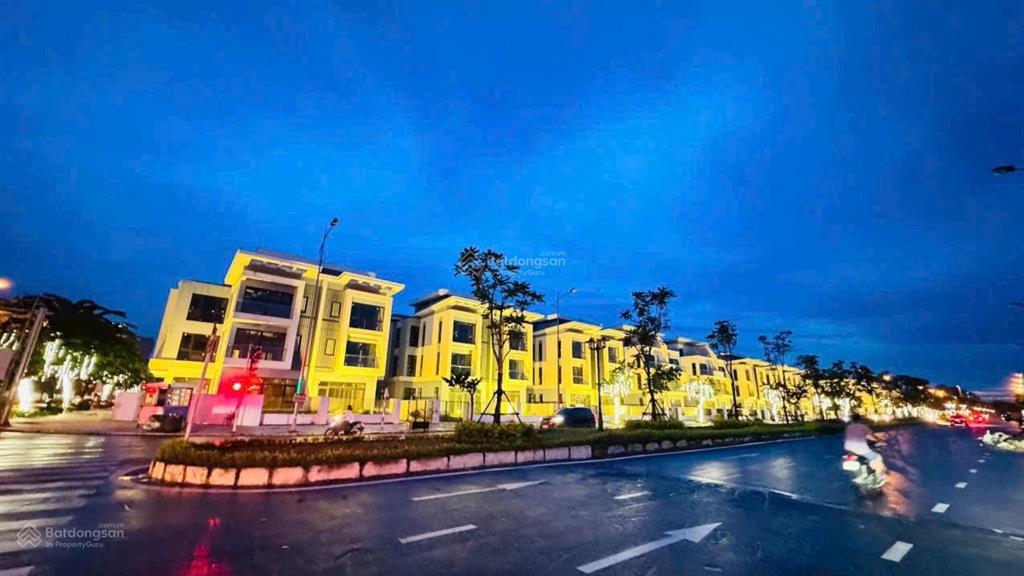 Chính chủ cần bán căn (cắt lỗ) biệt thự an quý villa đường lê quang đạo kéo dài 0989 325 ***
