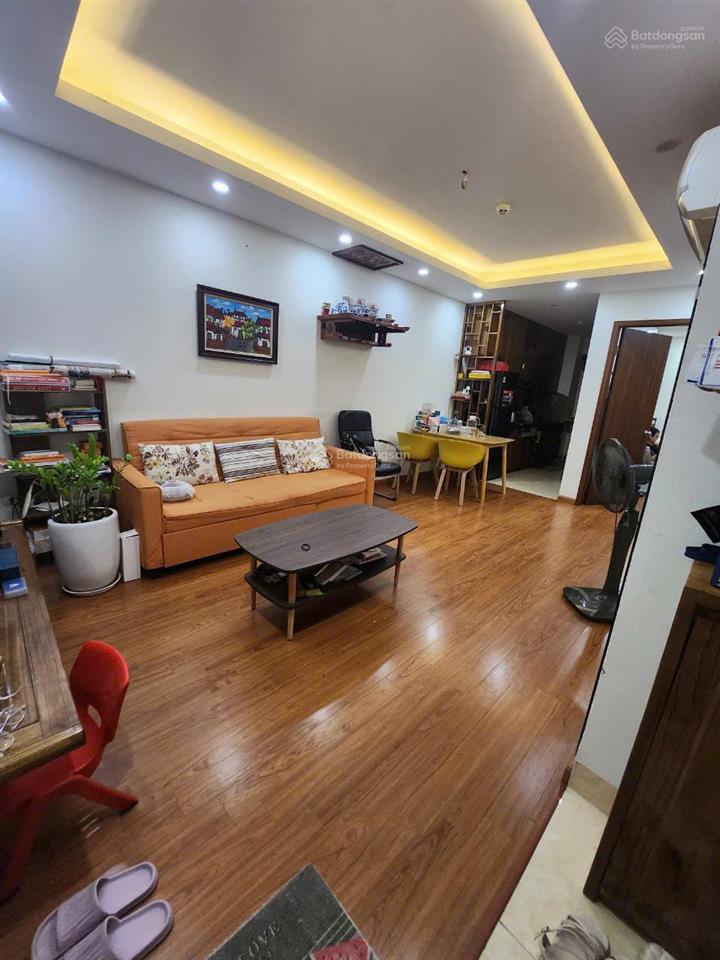 Bán căn hộ 62m2 tòa flc quang trung sổ hồng nhà đẹp giá 4.x tỷ