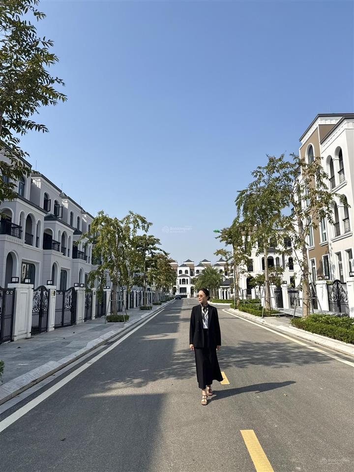 Trực tiếp cđt bt ciputra mới có hầm cạnh công viên hồ 65ha đã có sổ nhận nhà ngay vay 0% 24th