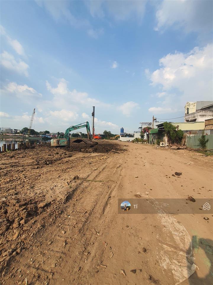 2 mặt tiền sông vàm thuật nhìn sang p6 gò vấp nguyễn văn dung dt 25x35 full 877m2