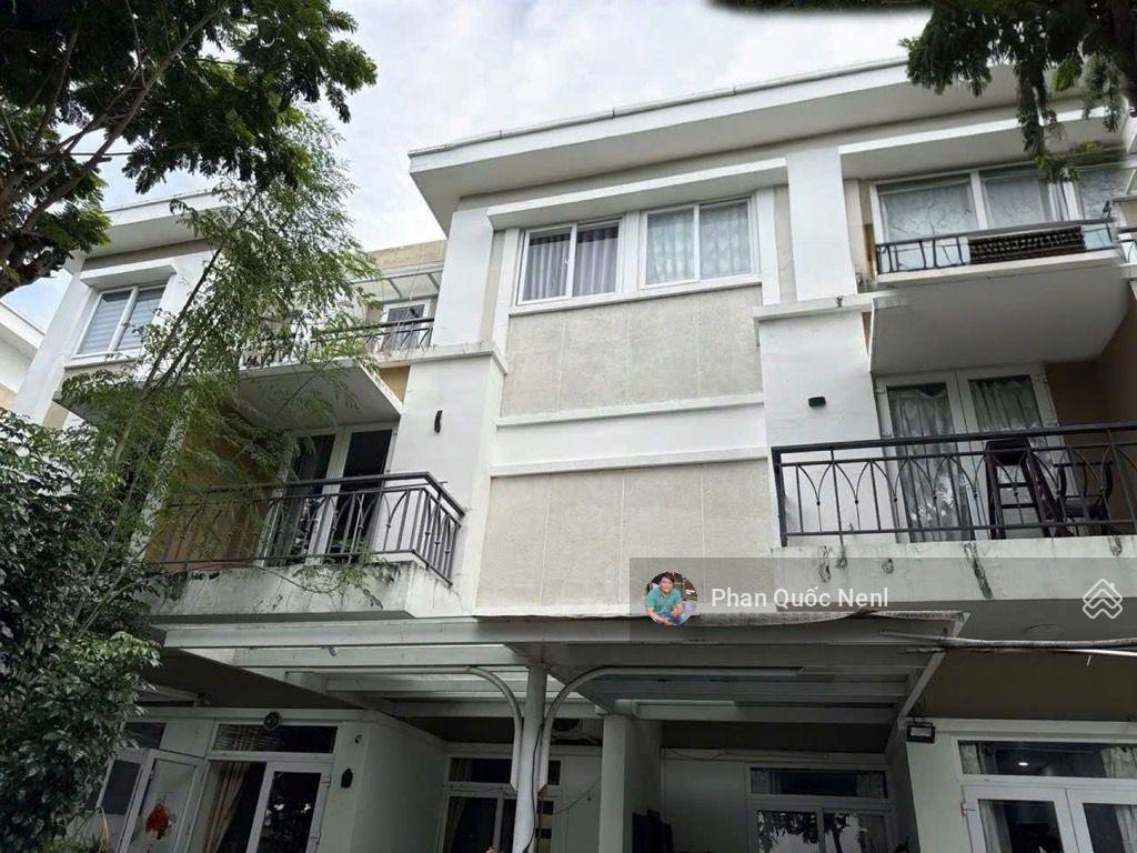 Bán nhà kdc lovera park, bình chánh 80m2 (5 x 16m) 3 tầng giá 8,2 tỷ khu compound bảo vệ 24/7