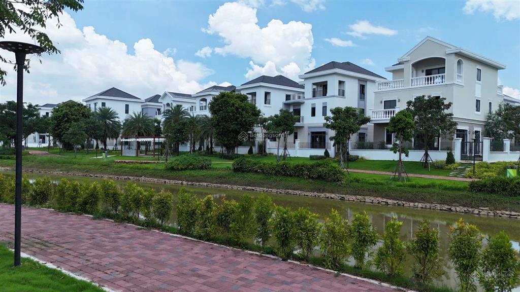 Giá sốc nhà phố 3 tầng full 100% tại aqua city, long hưng chỉ 8,2 tỷ