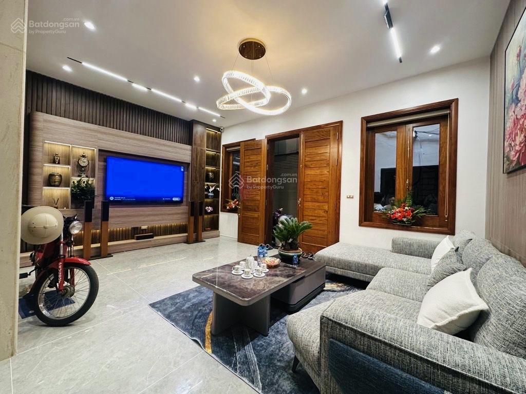 Bán nhà bạch mai sát mặt phố diện tích 50m x 6 tầng full nội thất. giá bán 13.3 tỷ