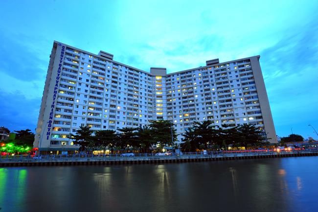 Bán căn hộ miếu nổi tầng cao thoáng mát 2pn