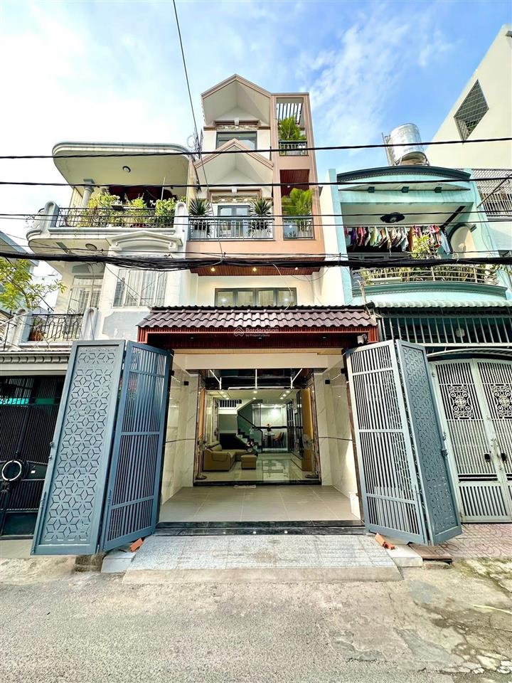 Nhà phố siêu đẹp, đường lê đại hành q11. dt 82m² (4,5m x 18m) giá 5.9 tỷ, gần scđ phú thọ